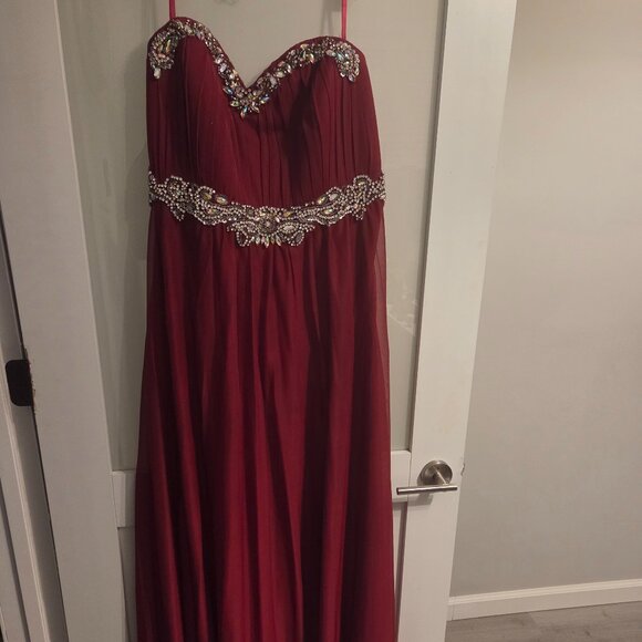 My Michelle Red Jeweled Strapless Gown Plus Size 22 + Formal Evening Dress - Picture 2 of 4